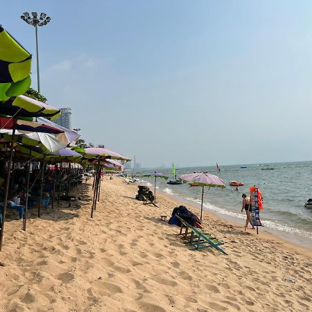 Yuri Guesthouse Jomtien Beach Zewnętrze zdjęcie