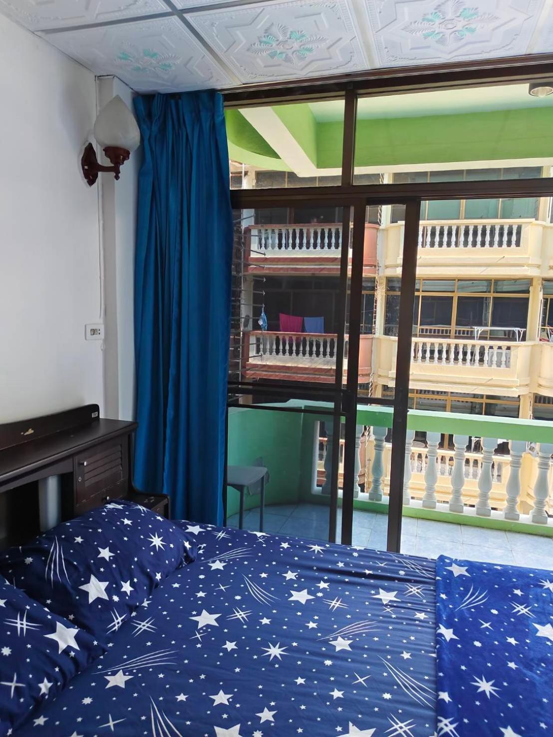 Yuri Guesthouse Jomtien Beach Zewnętrze zdjęcie