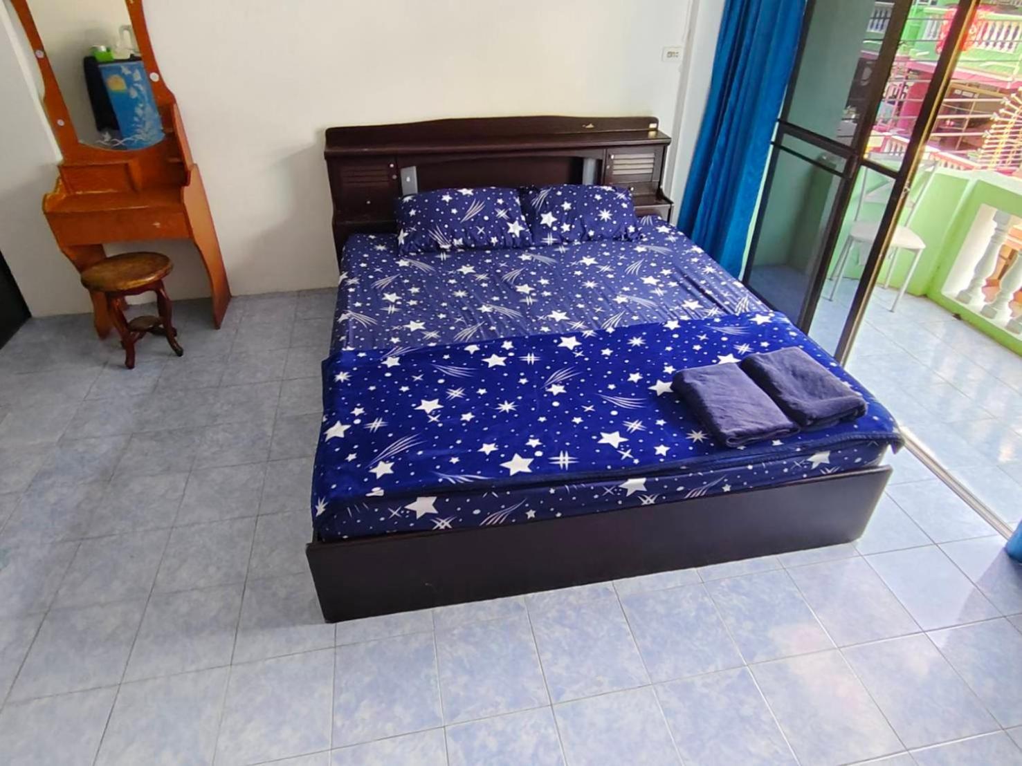 Yuri Guesthouse Jomtien Beach Zewnętrze zdjęcie